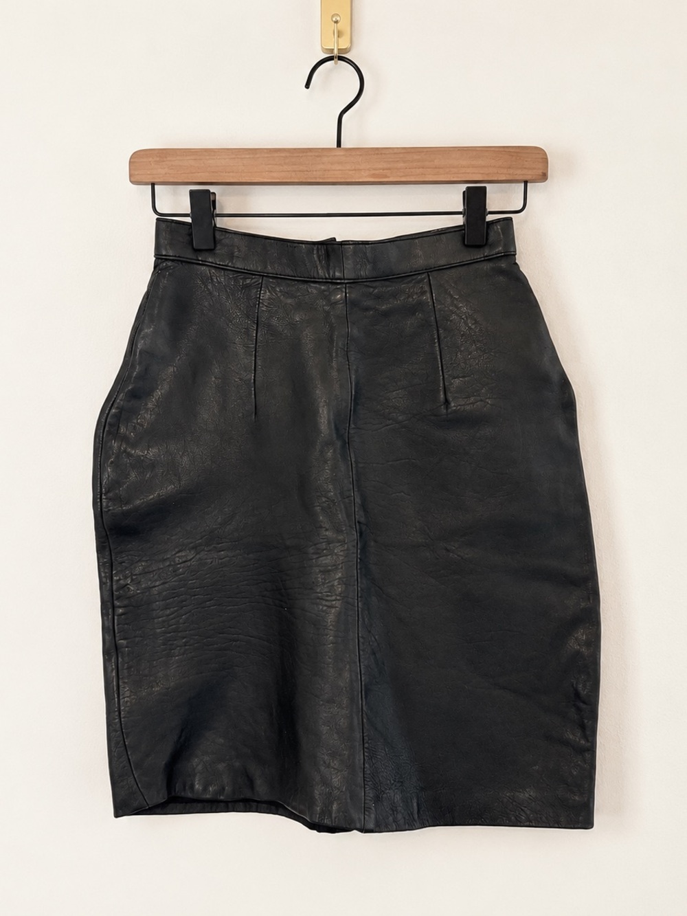 Vintage Tango Argentina Black Leather Pencil Skirt Luis Alvear 3/4